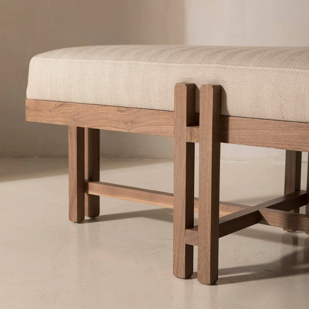 Scandinavian Elegance Bench (5)