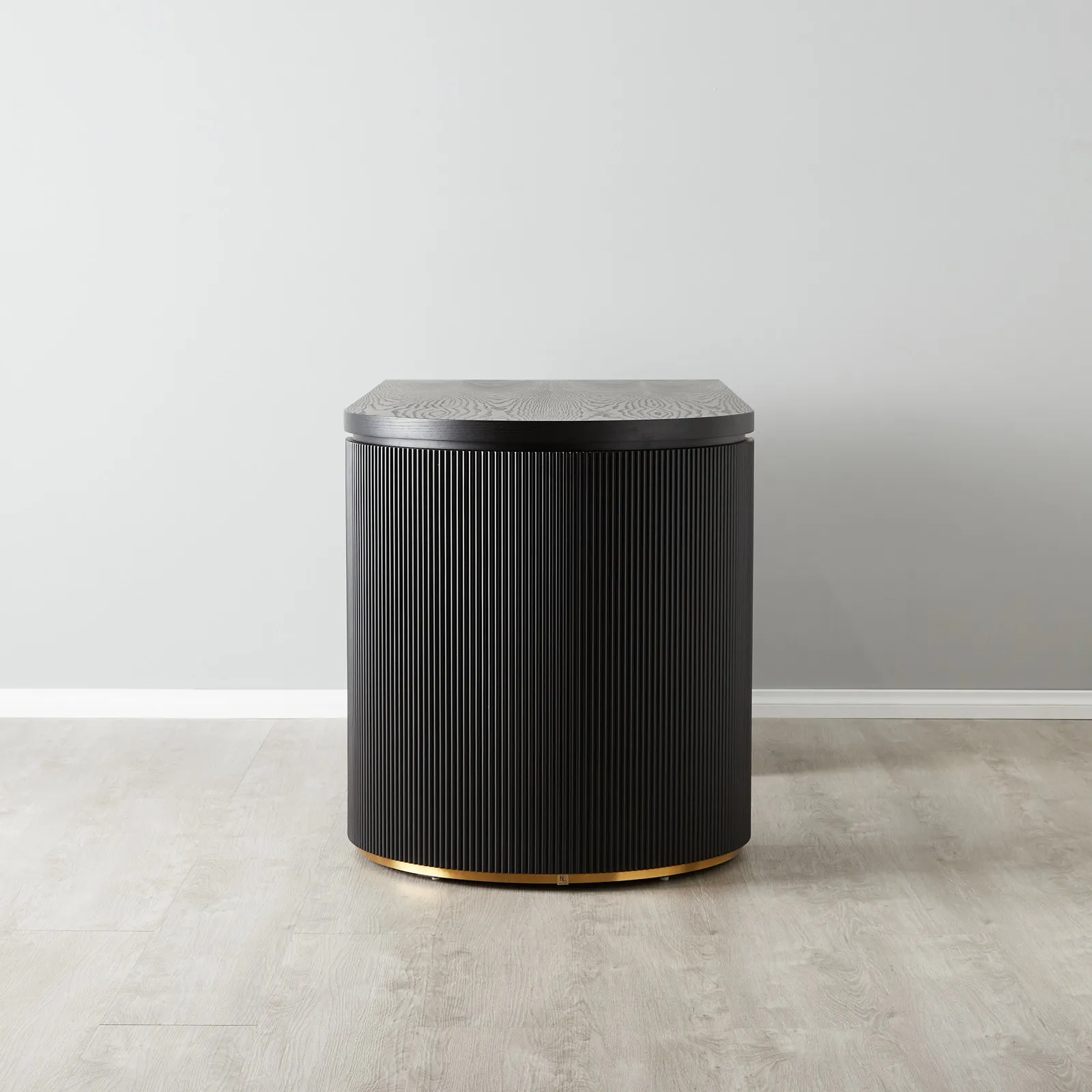 Aurelius Black & Gold Wooden Desk (4)