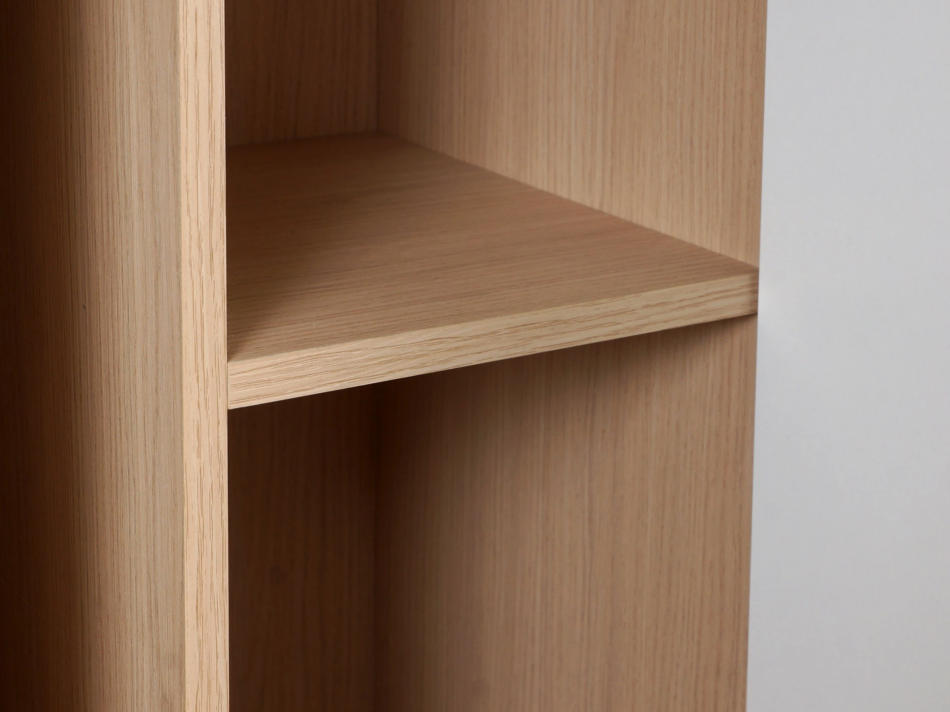 Canto Swedish Oak Wall Cabinet (4)