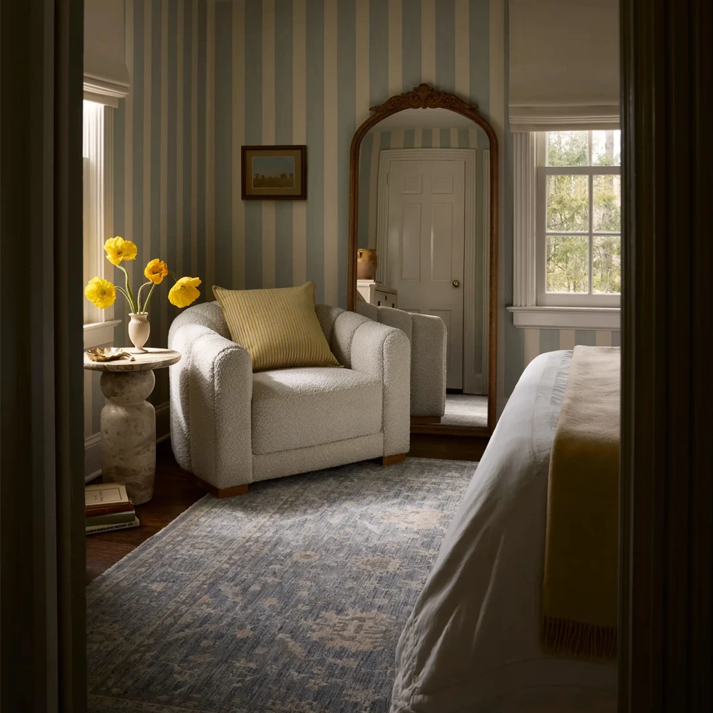 Zelie Chair 4