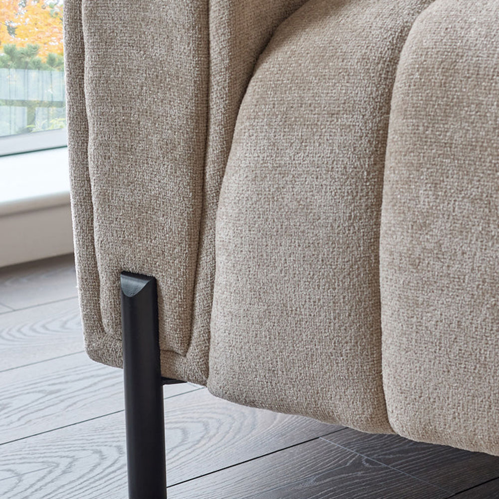 Kendra Armchair (1)
