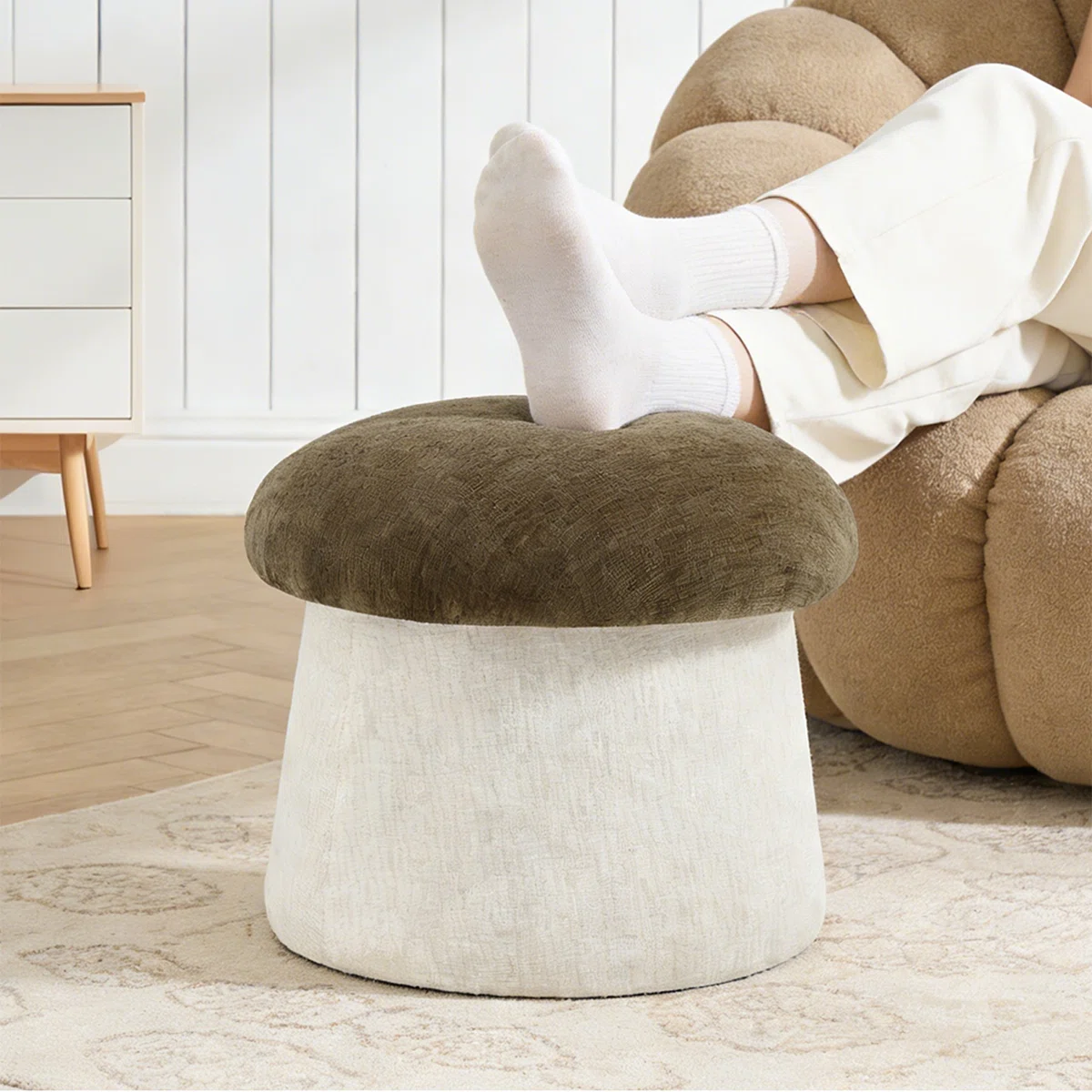 Mashroom Ottoman with Storage (4)